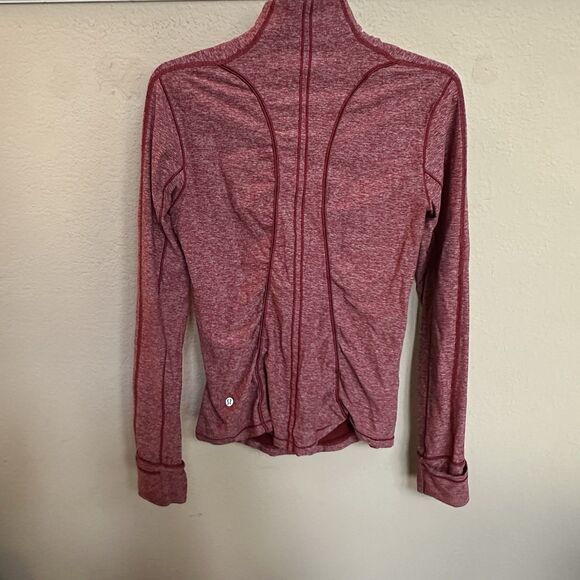 Lululemon Women's Run Briskly 1/2 Zip Red Heathered Jacket Size 6 Stretch B0920 - Picture 4 of 8